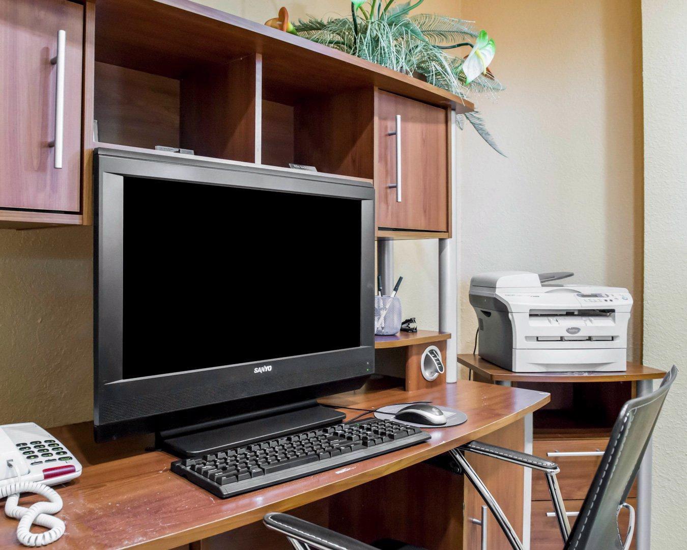 Quality Inn & Conference Center Panama City Bagian luar foto